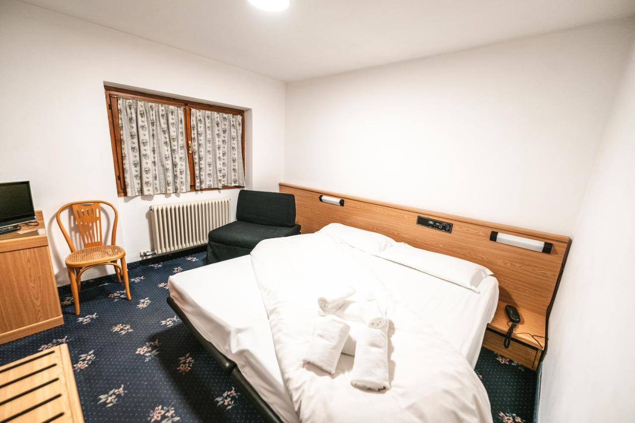 Smart Renzi Hotel